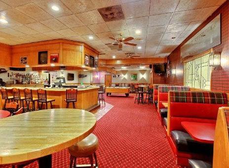 Crookston Inn & Convention Center מראה חיצוני תמונה