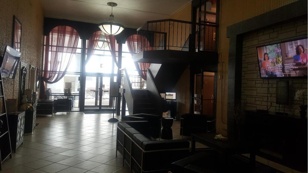 Crookston Inn & Convention Center מראה חיצוני תמונה